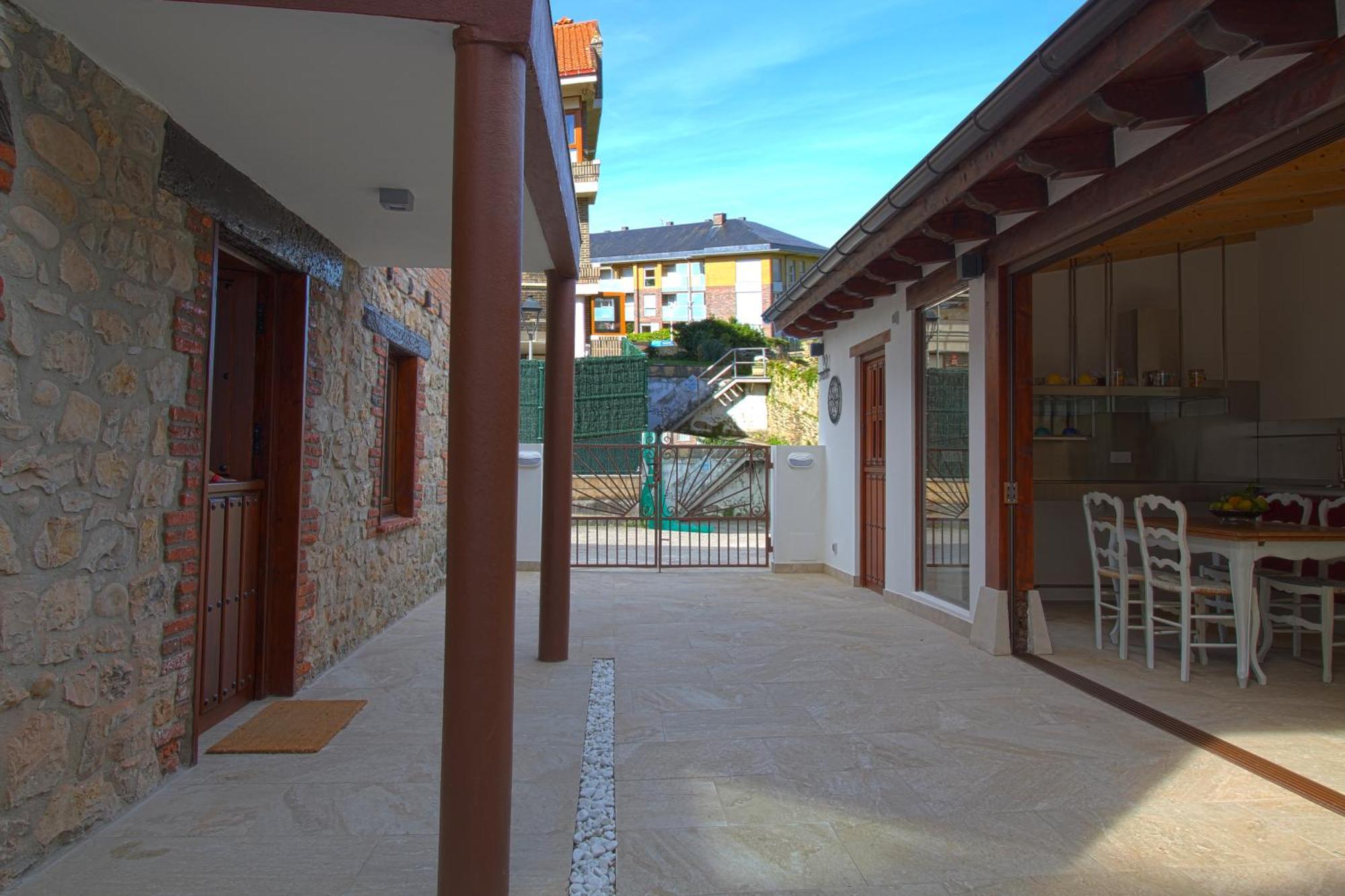 Viento Del Norte Puente San Miguel Exterior photo